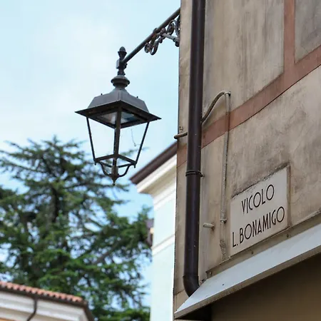 Cindy House - Centro Storico Apartman