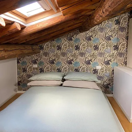 Cindy House - Centro Storico Apartment