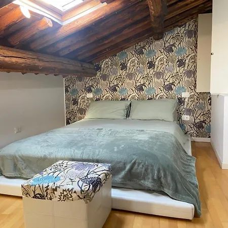Cindy House - Centro Storico Apartment